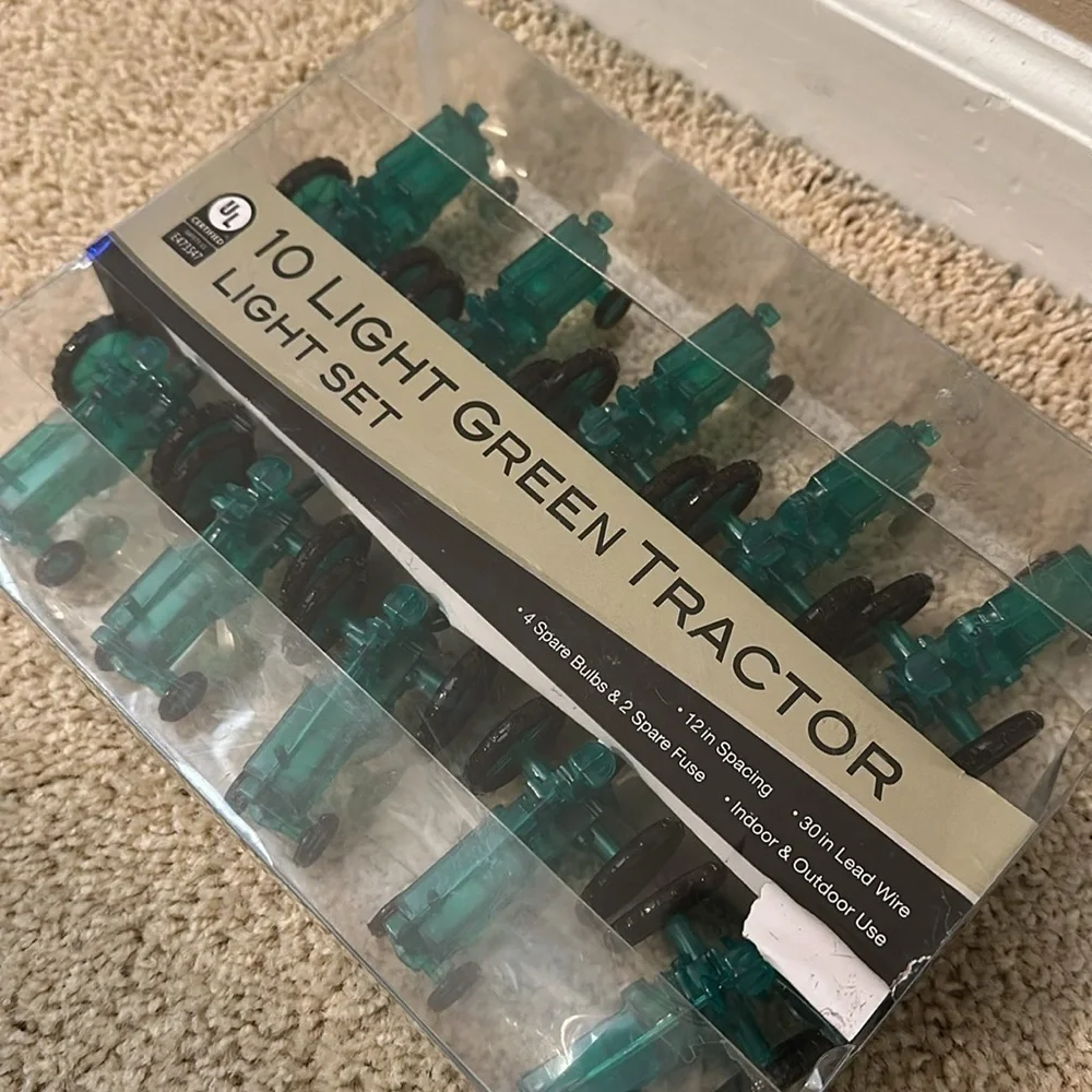 Kurt S. Adler 10-Light Green Tractor Light Set